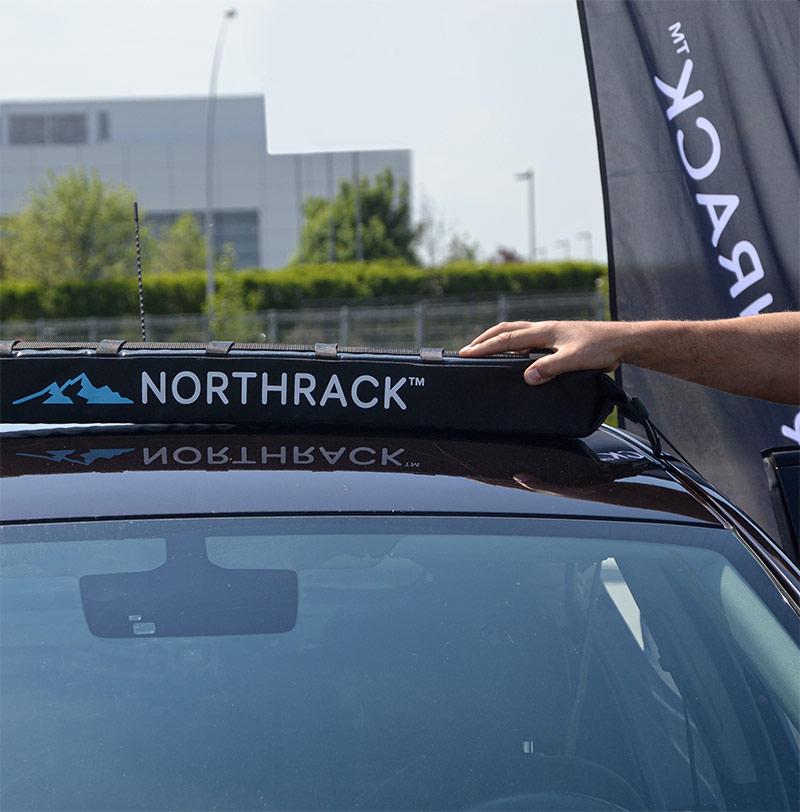 A soft roof rack that is easy to use